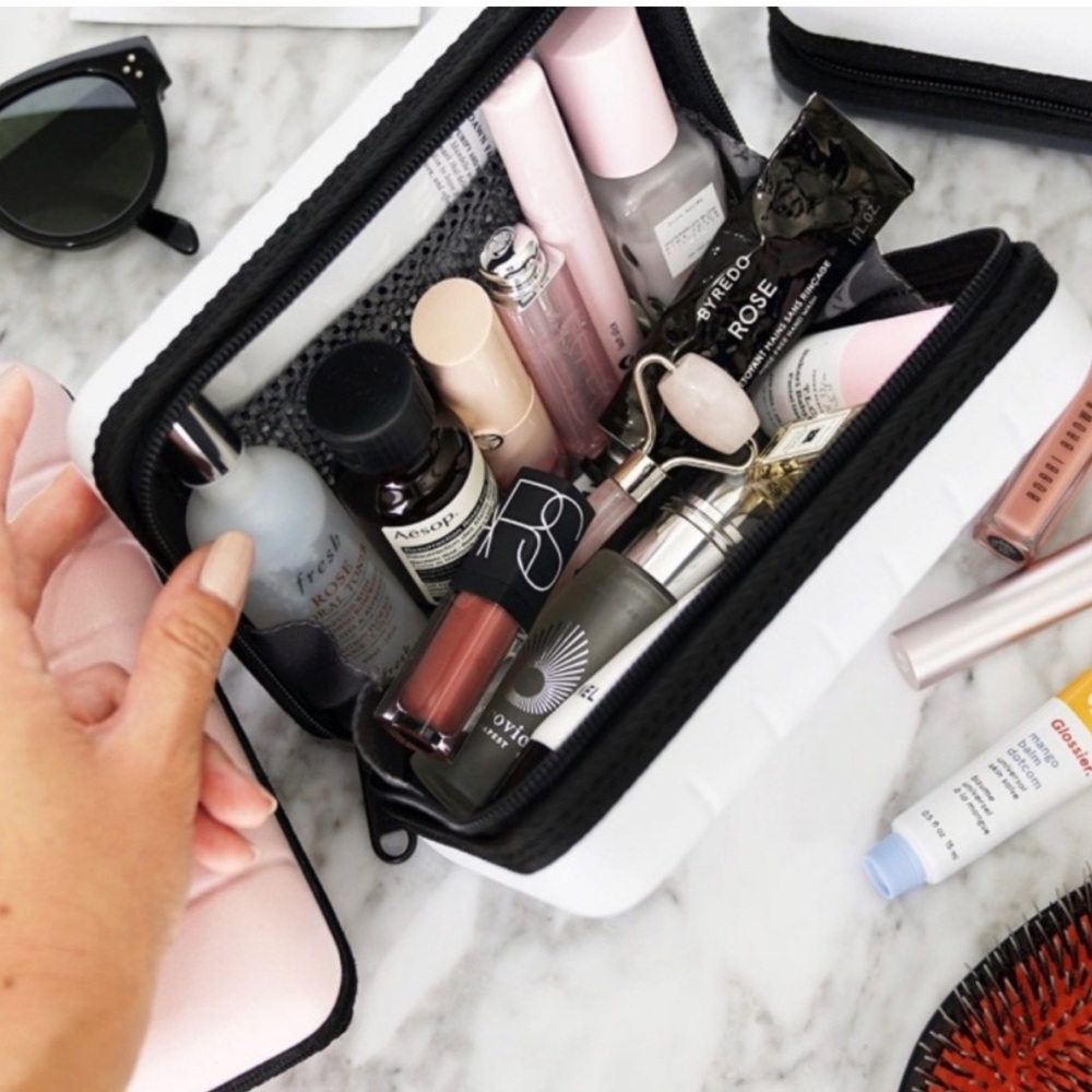 Away Mini Travel Case - Picture 2 of 6